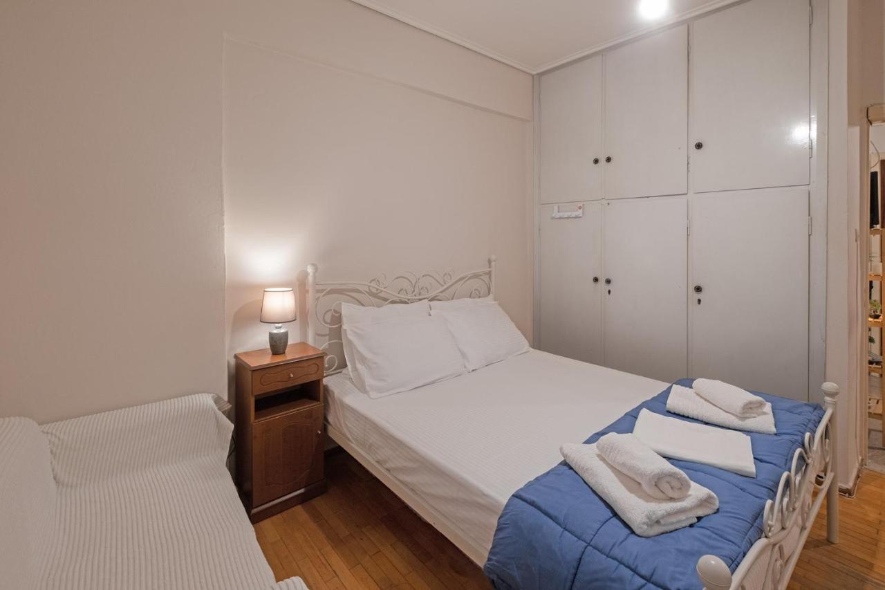 Serenity & Cozy Apartment カラマタ エクステリア 写真